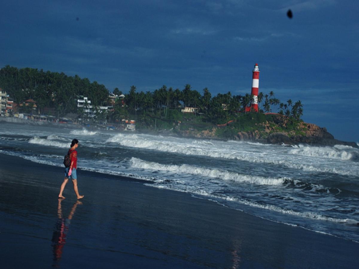 Seaflower Beach Resort Kovalam Exterior photo